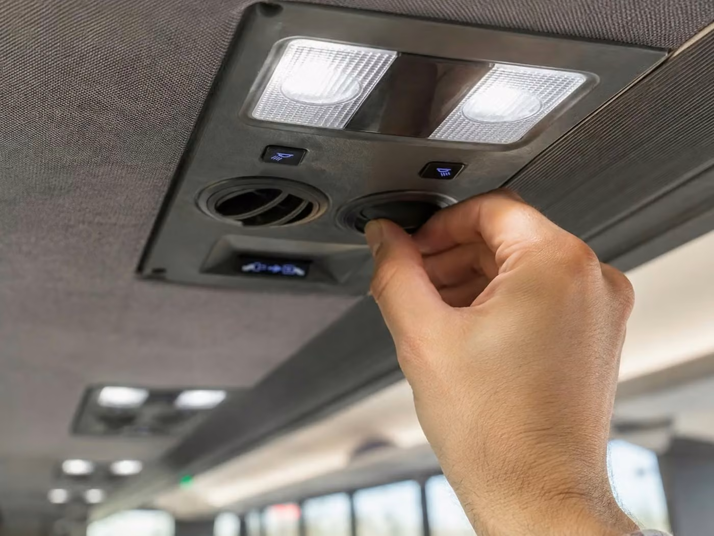 bell gardens 28 passenger minibus air conditioning