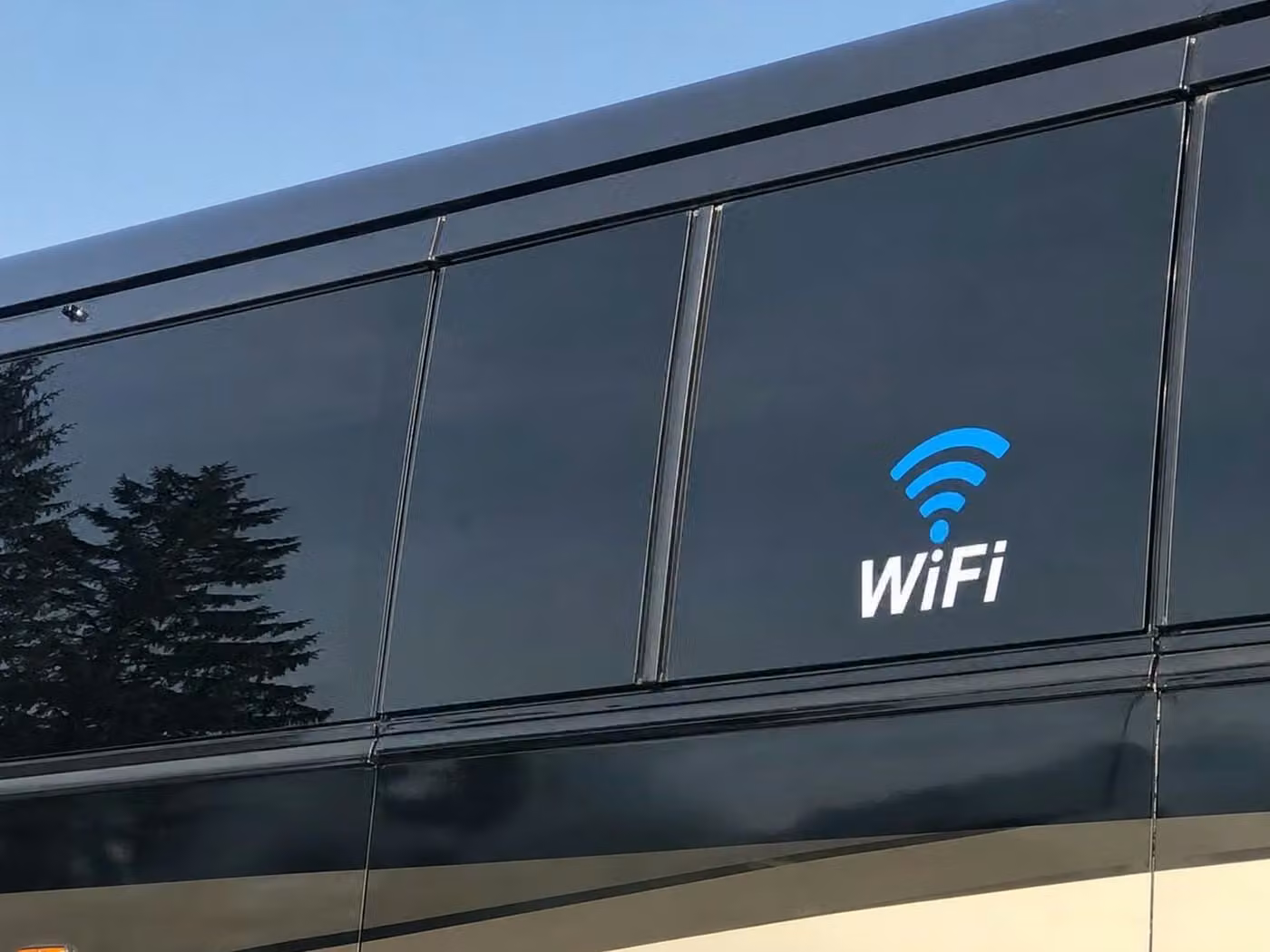 bell gardens 30 passenger minibus wifi