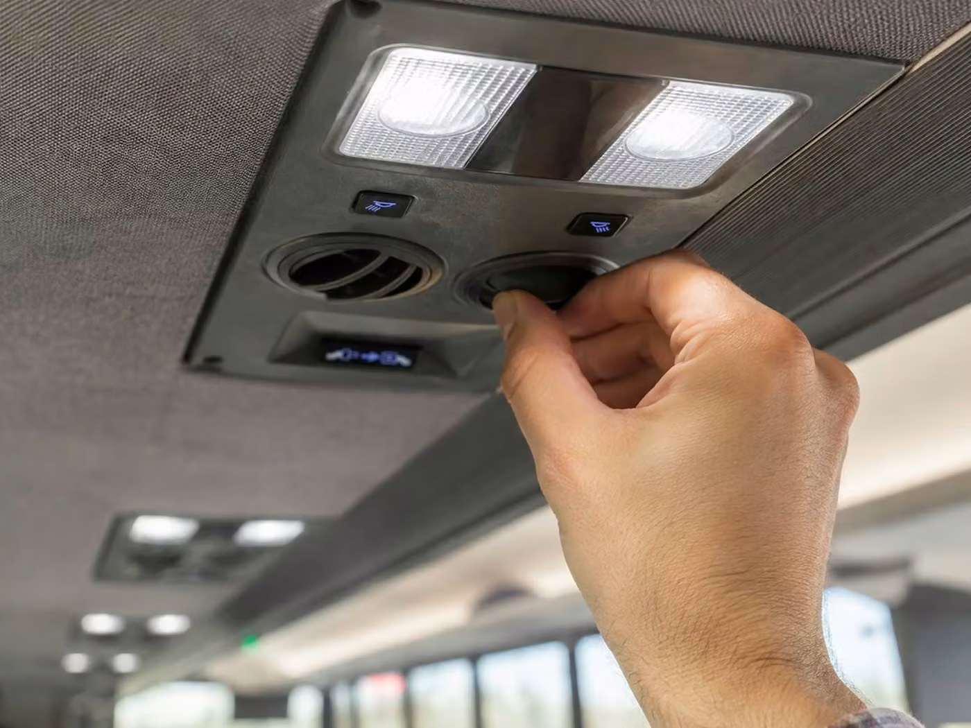bell gardens 35 passenger minibus air conditioning