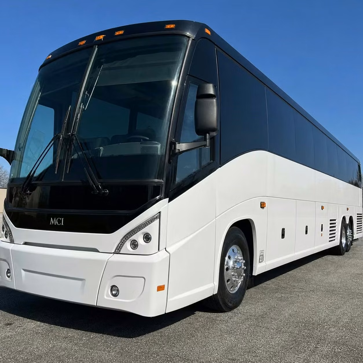 bell gardens airport transfers to downtown convention centers and venues